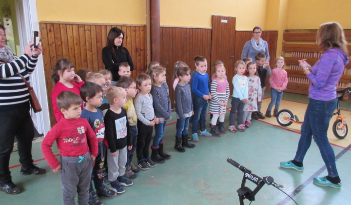 16. fotografia fotogalérie Jazda zručnosti škôlkárov
