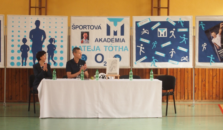 32. fotografia fotogalérie Návšteva olympijského víťaza Mateja Tótha
