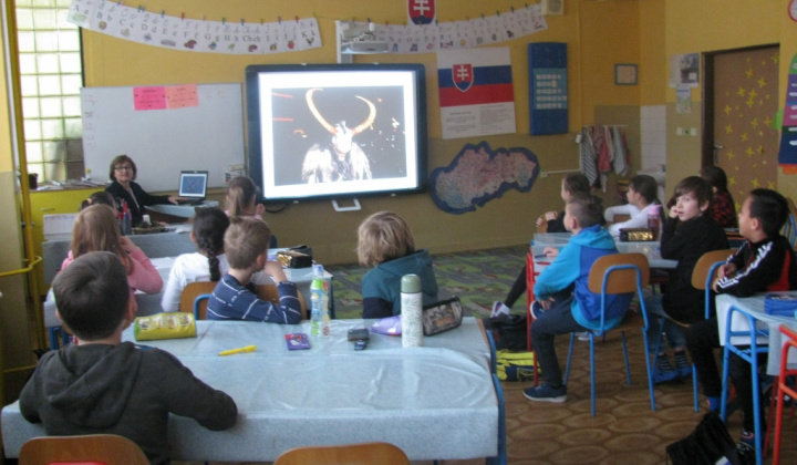 32. fotografia fotogalérie Mikuláš na Hviezdoslavke