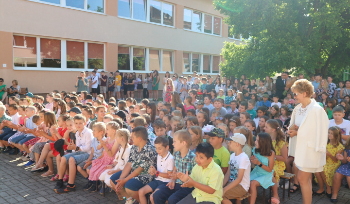 5. fotografia fotogalérie Slávnostné ukončenie školského roka 2022/2023 vo fotogalérii