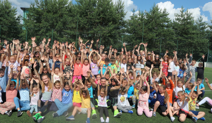 3. fotografia fotogalérie „Nebuď ONLINE, buď v pohybe“ so Zumbou