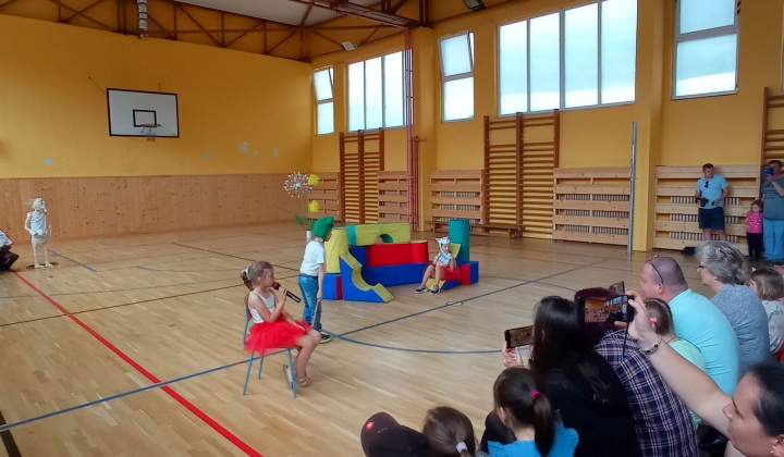 6. fotografia fotogalérie Rozlúčka so Šlabikárom