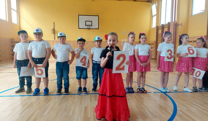 14. fotografia fotogalérie Rozlúčka so Šlabikárom
