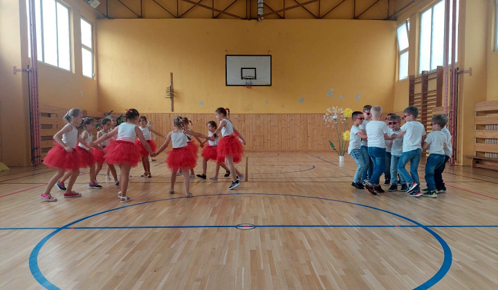 32. fotografia fotogalérie Rozlúčka so Šlabikárom