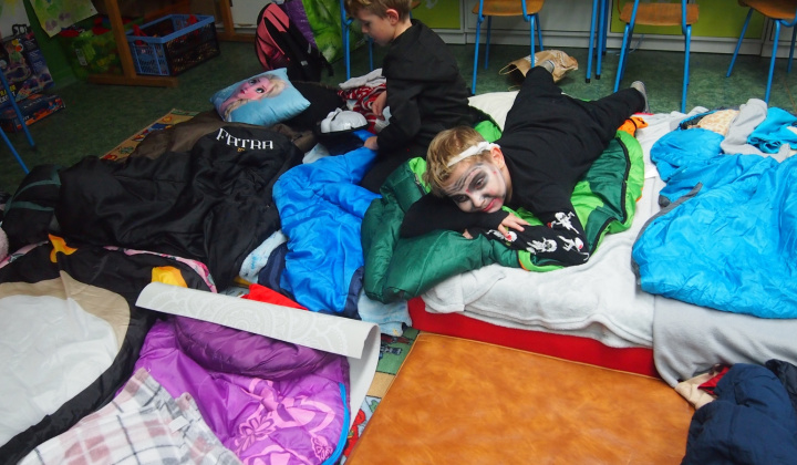 107. fotografia fotogalérie Stridžia noc
