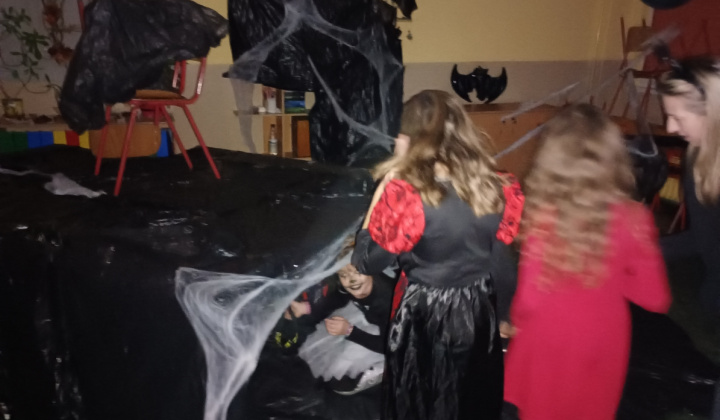 59. fotografia fotogalérie Halloween na druhom stupni 