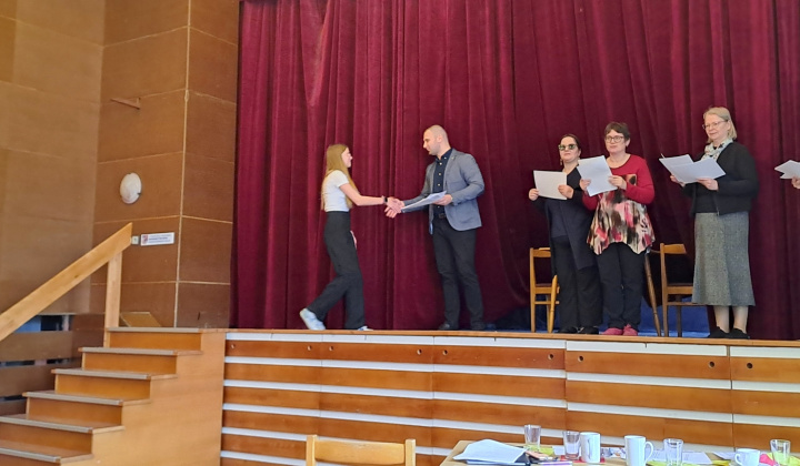 6. fotografia fotogalérie Jazykový kvet Klasik 2024