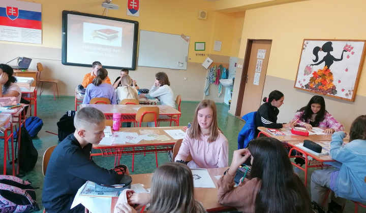 16. fotografia fotogalérie Október - bohatý na literárne aktivity