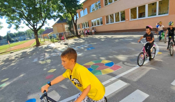 12. fotografia fotogalérie Projektový deň Na bicykli bezpečne