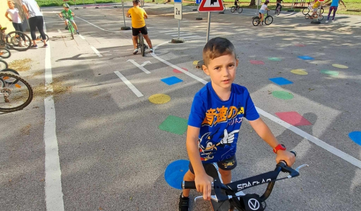 71. fotografia fotogalérie Projektový deň Na bicykli bezpečne