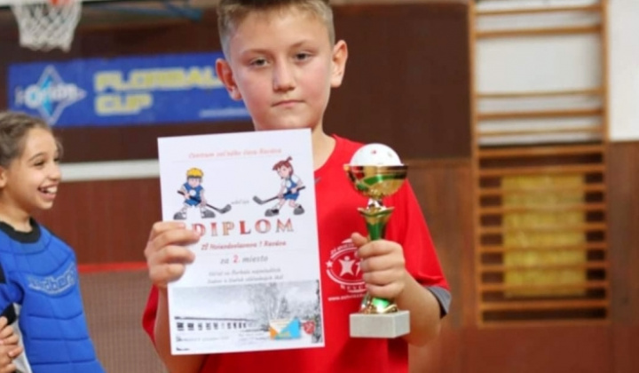 4. fotografia fotogalérie Turnaj najmladších žiakov a žiačok vo vybíjanej a florbale
