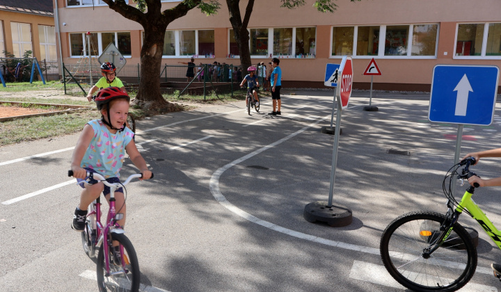 27. fotografia fotogalérie Na bicykli bezpečne