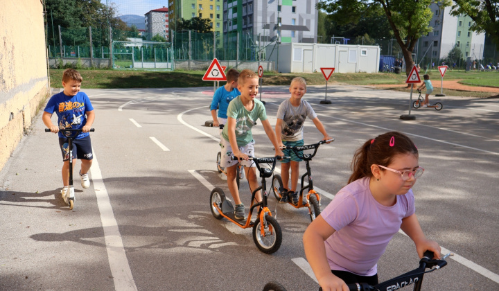32. fotografia fotogalérie Na bicykli bezpečne