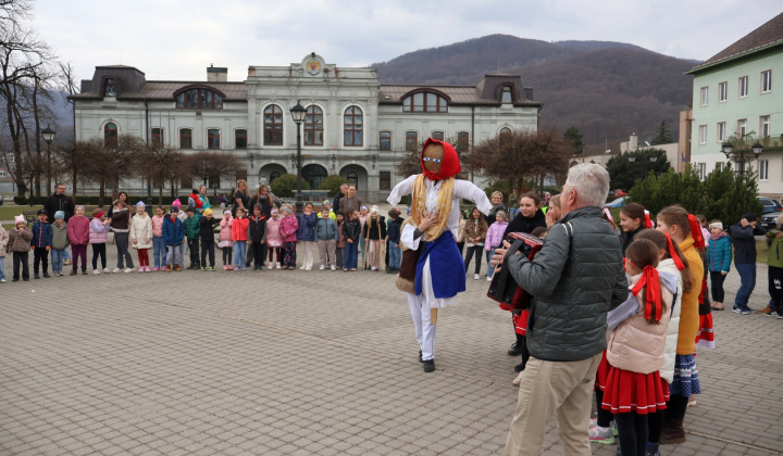 28. fotografia fotogalérie Vynášanie moreny
