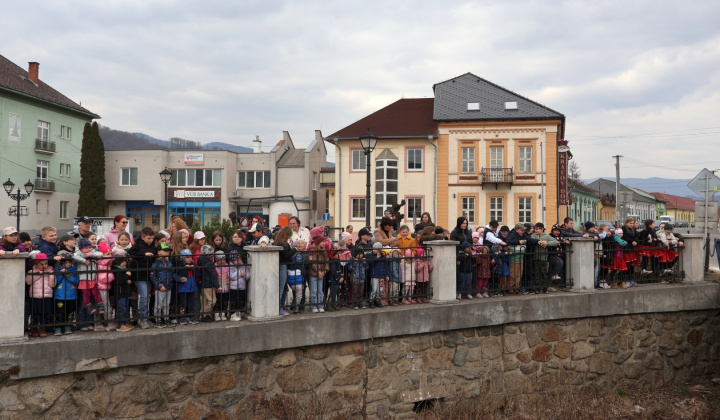 31. fotografia fotogalérie Vynášanie moreny