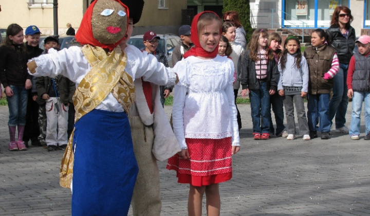 9. fotografia fotogalérie Vynášanie Moreny