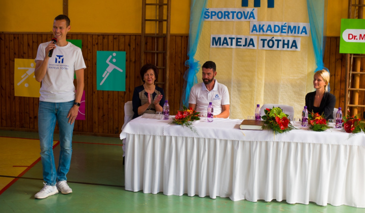 5. fotografia fotogalérie Slávnostné otvorenie Športovej akadémie Mateja Tótha