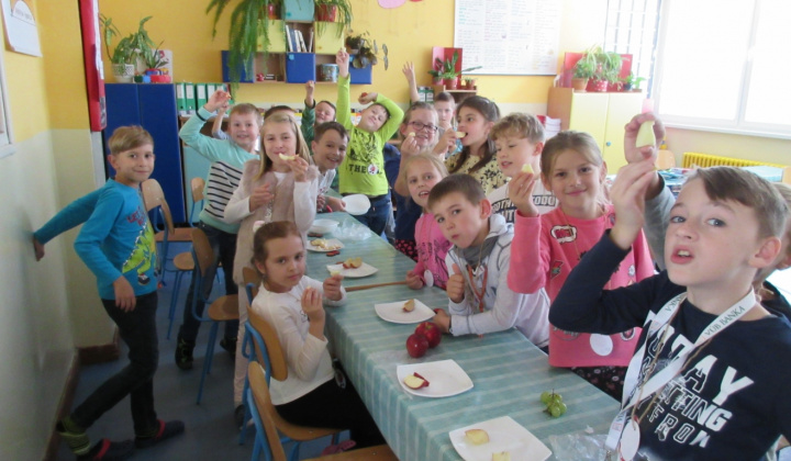 14. fotografia fotogalérie Jabĺčkový deň