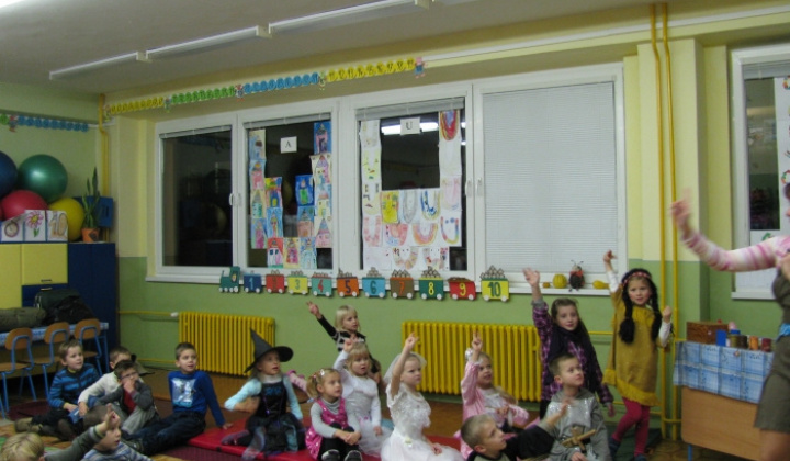 16. fotografia fotogalérie Noc v knižnici