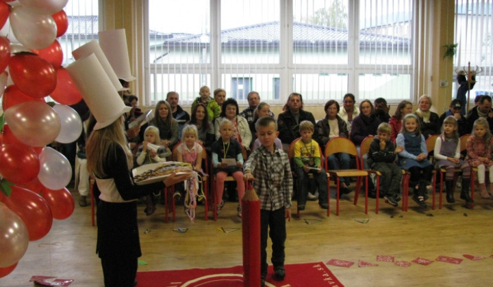 16. fotografia fotogalérie Prijímanie prvákov do cechu školákov
