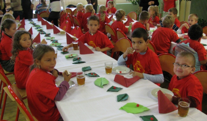 36. fotografia fotogalérie Prijímanie prvákov do cechu školákov