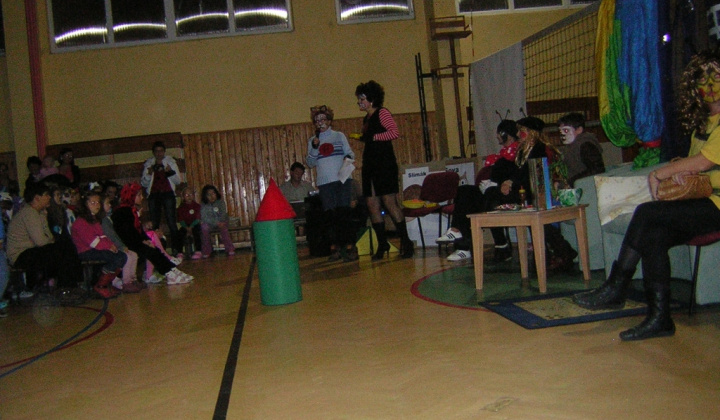 12. fotografia fotogalérie Noc v knižnici