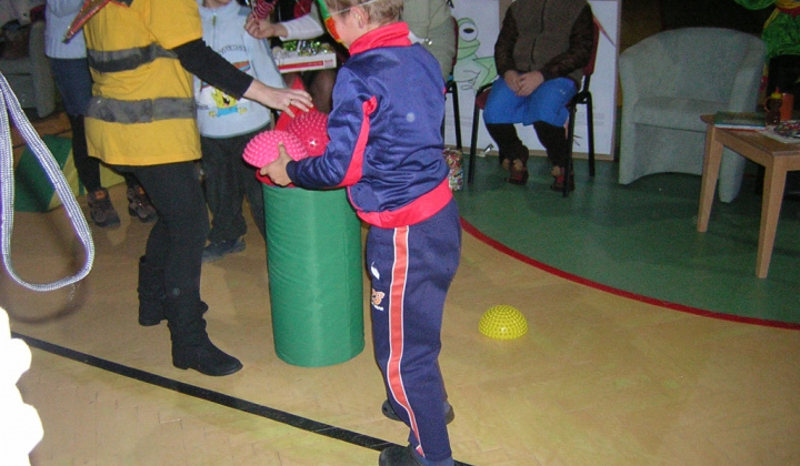 13. fotografia fotogalérie Noc v knižnici