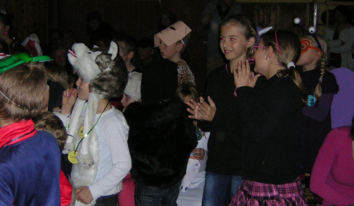 28. fotografia fotogalérie Noc v knižnici