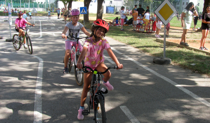 8. fotografia fotogalérie Na bicykli bezpečne