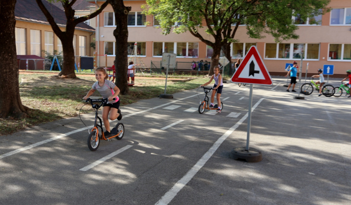 13. fotografia fotogalérie Na bicykli bezpečne