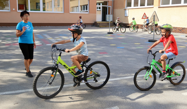18. fotografia fotogalérie Na bicykli bezpečne