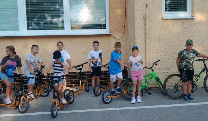 6. fotografia fotogalérie Na bicykli bezpečne+športové aktivity pre I. stupeň