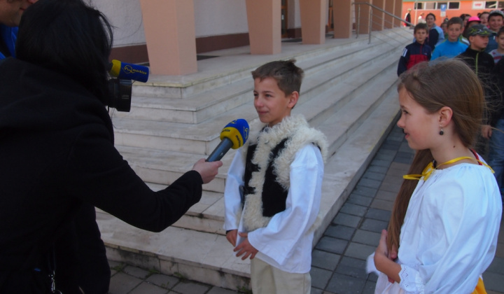 11. fotografia fotogalérie Ako Hviezdoslavka s Markízou Morenu vynášali...
