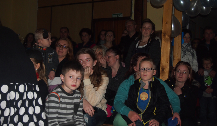28. fotografia fotogalérie Noc v knižnici