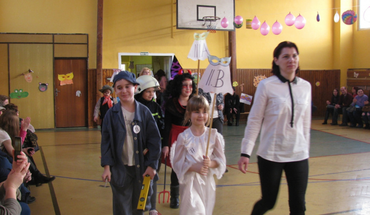 4. fotografia fotogalérie Karneval a pochovávanie basy