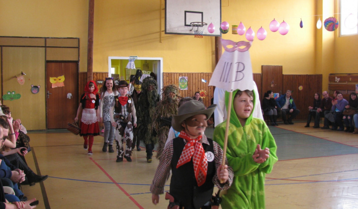 6. fotografia fotogalérie Karneval a pochovávanie basy
