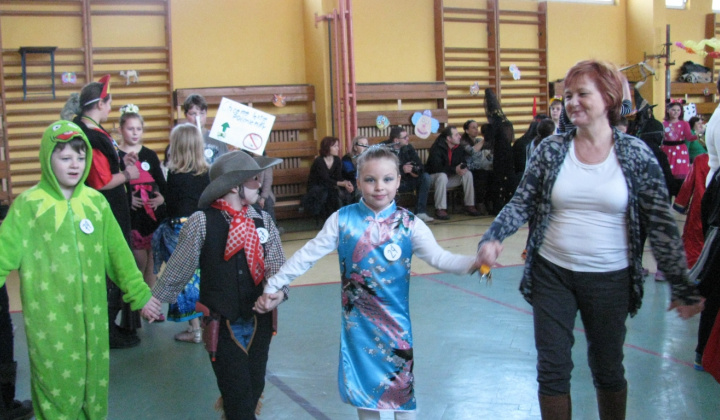 9. fotografia fotogalérie Karneval a pochovávanie basy