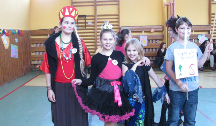 13. fotografia fotogalérie Karneval a pochovávanie basy