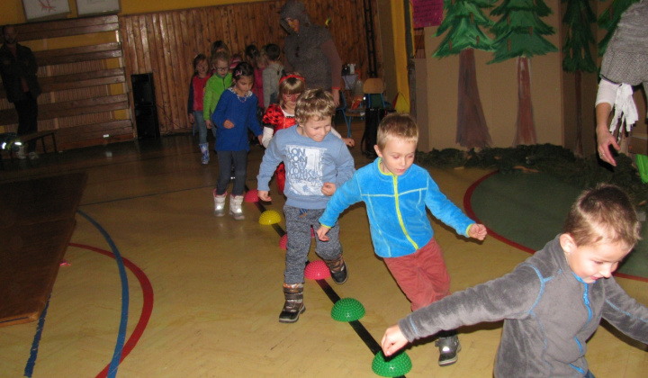 31. fotografia fotogalérie Noc v čarovnom lese