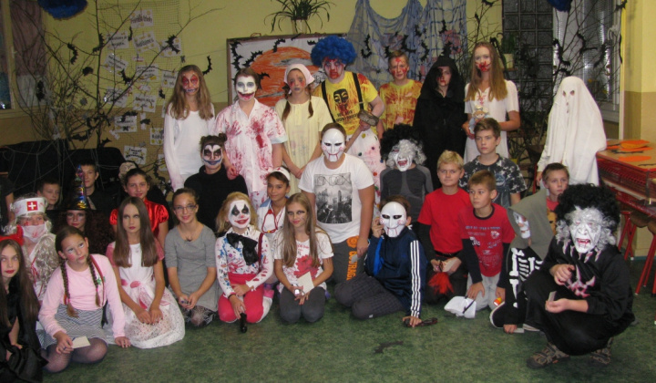 12. fotografia fotogalérie Halloweeenská noc v škole