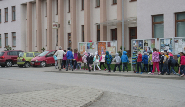 10. fotografia fotogalérie Vynášanie Moreny