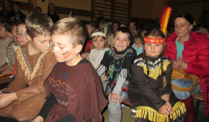 3. fotografia fotogalérie Indiánska noc v škole