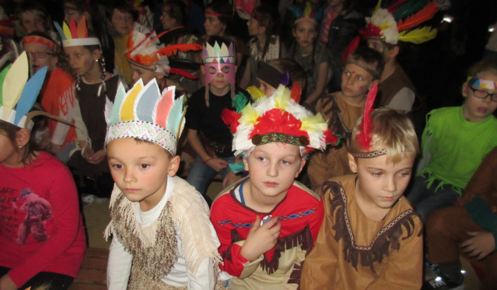 4. fotografia fotogalérie Indiánska noc v škole