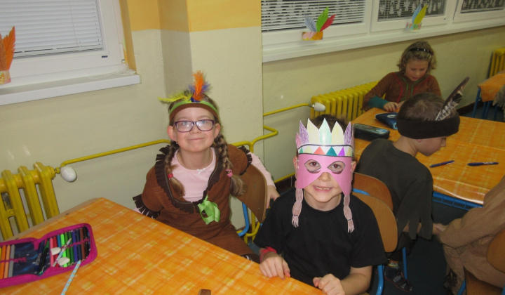21. fotografia fotogalérie Indiánska noc v škole