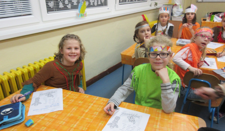 51. fotografia fotogalérie Indiánska noc v škole