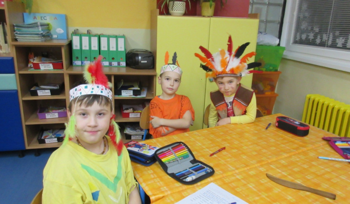 52. fotografia fotogalérie Indiánska noc v škole