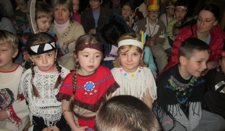 59. fotografia fotogalérie Indiánska noc v škole